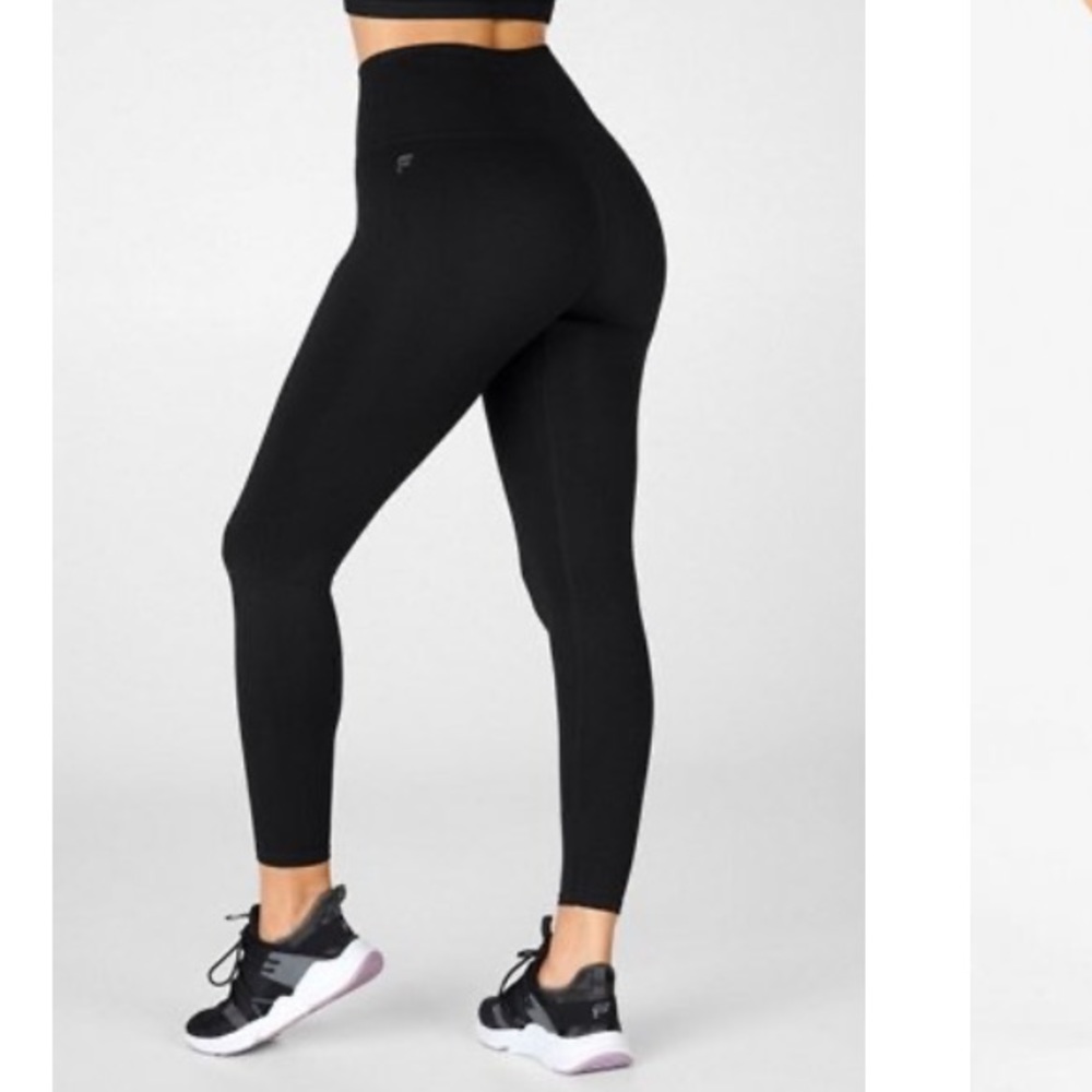 FABLETICS HIGH WAISTED SEEMLESS CLASSIC 7/8 XS
